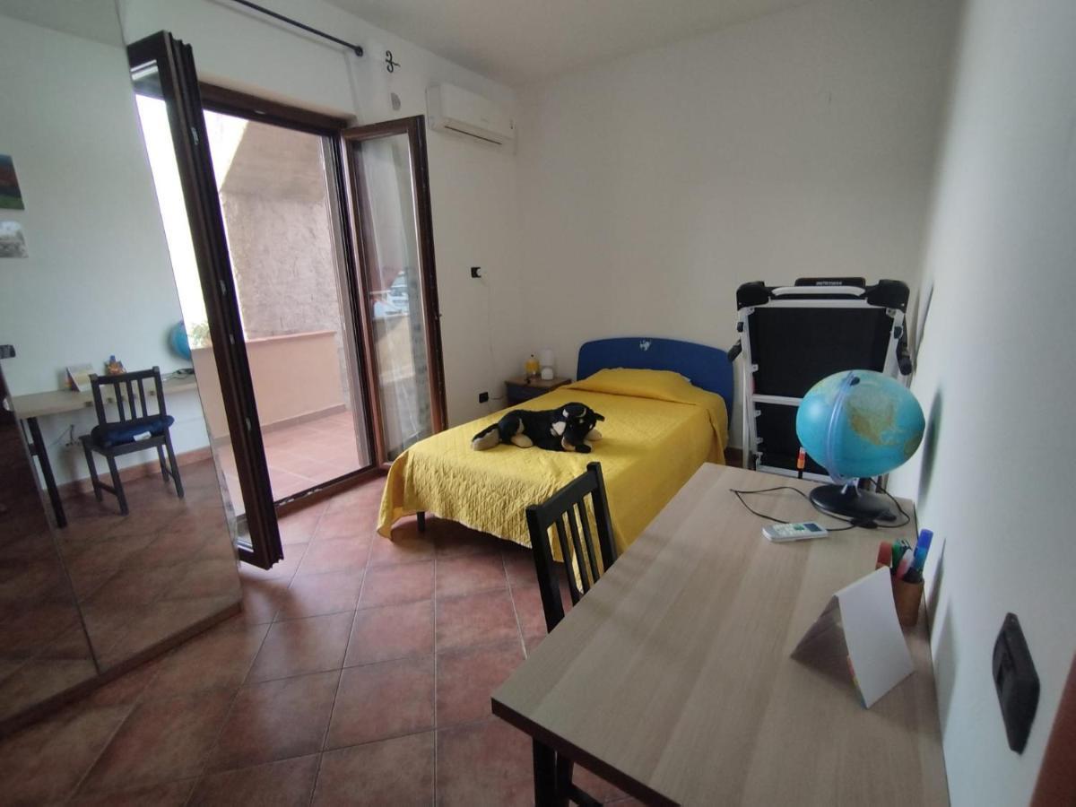 Ndiscialamu Casa Vacanze Palmi Esterno foto